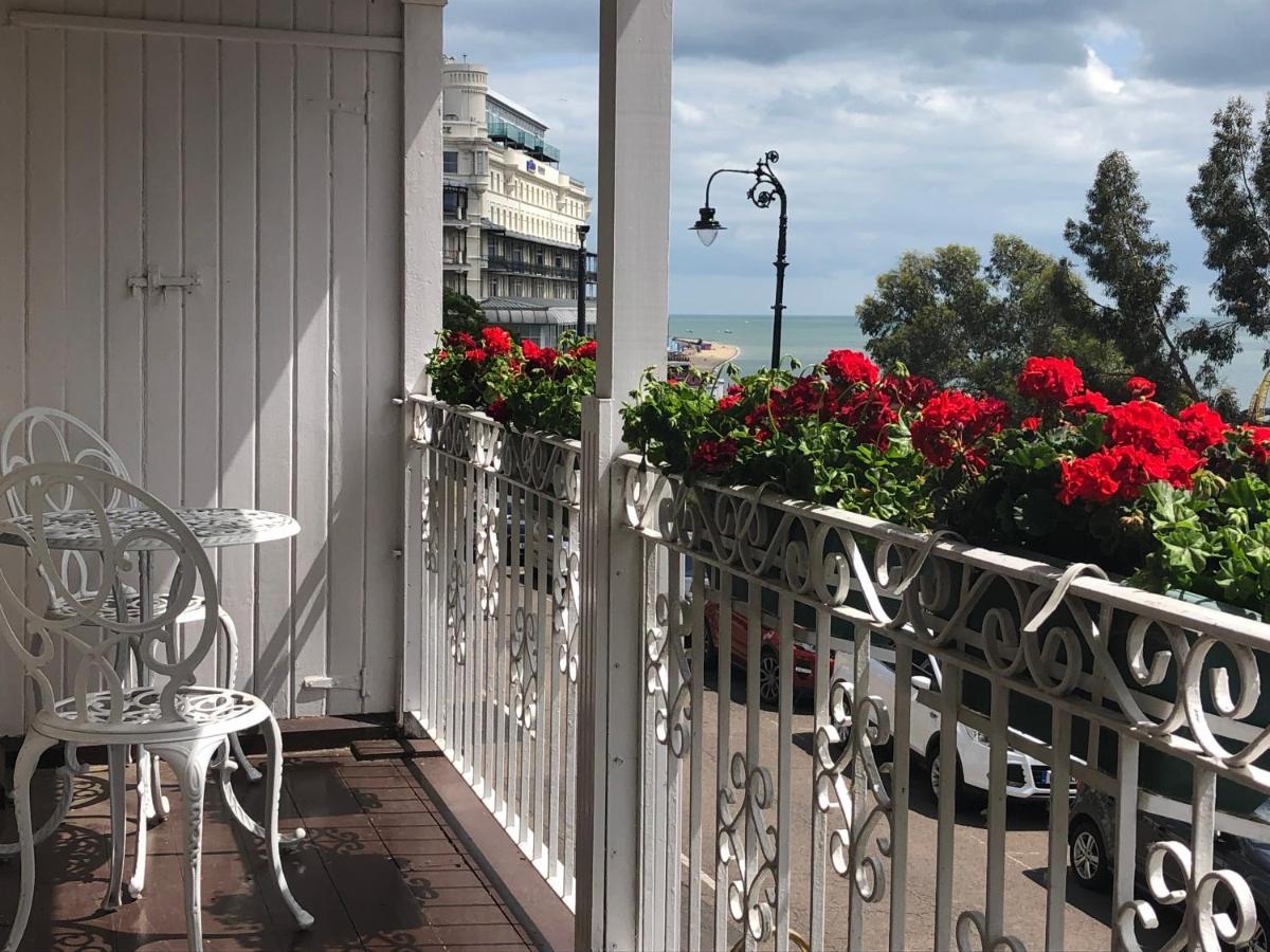 Pier View Self Catering Luxury Apartments Southend-on-Sea Zewnętrze zdjęcie
