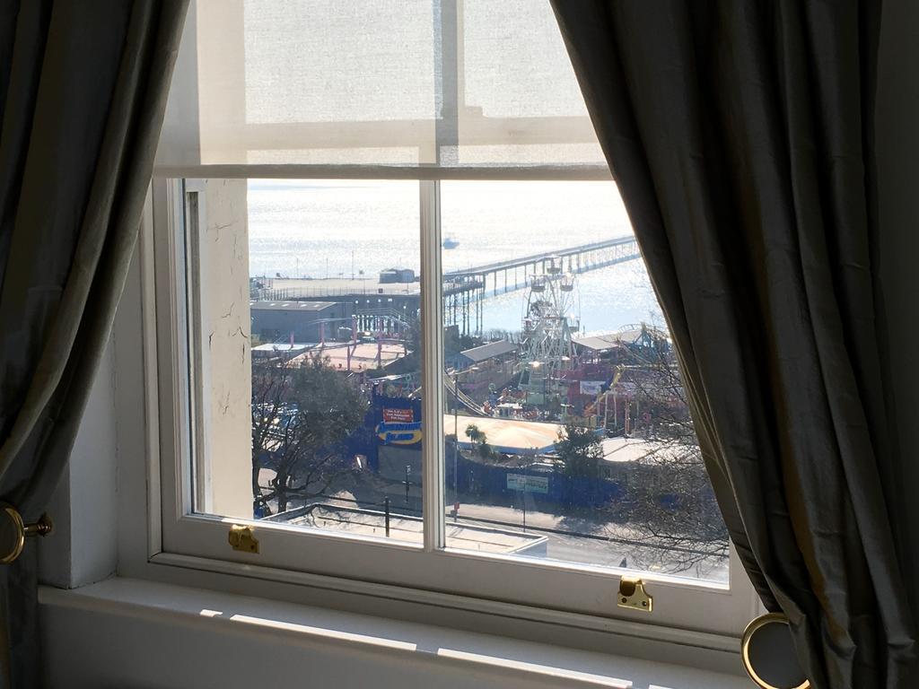Pier View Self Catering Luxury Apartments Southend-on-Sea Zewnętrze zdjęcie